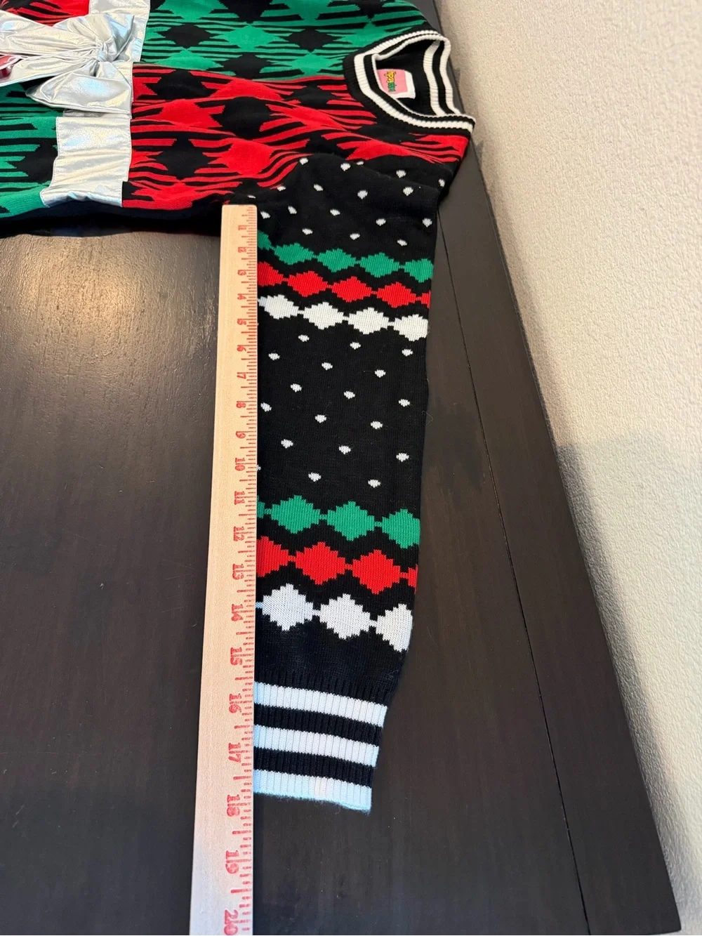Maternity Christmas Best Gift Ever Red & Green Diamond Bow Sweater M